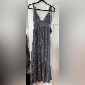 Lulus Navy and White Patterned Dress Small